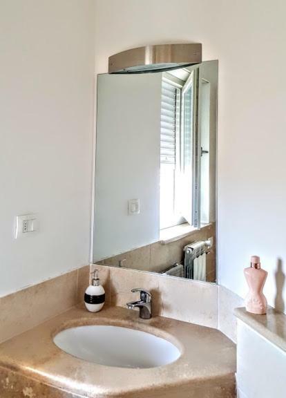 Porta Di Apartment *
